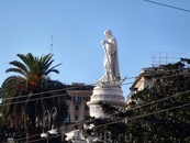 Генуя. памятник Колумбу.