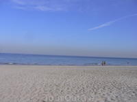 Пляж в Аджман бич
