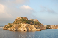 остров-крепость недалеко от Керкиры