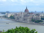 Вид на парламент