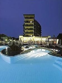 Фото отеля Majestic Beach Hotel Фото отеля Majestic Beach Hotel