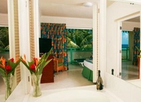 Coral Mist Beach Hotel
