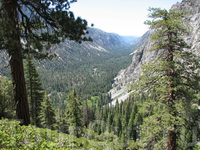 Каньон Пехотинца (Kern Canyon). Очень длинный, несколько десятков миль.