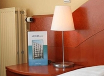 Acces