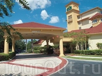 Фото отеля La Quinta Inn and Suites Orlando UCF