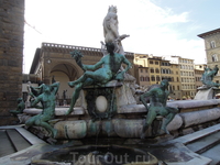 Флоренция Площадь Синьории " Бианконе", на заднем плане -Лоджия Орканья