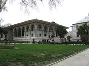 Зал аудиенций во дворце Топкапи