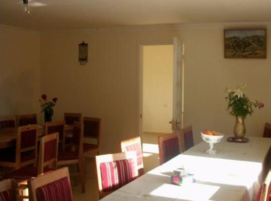 Zorats Qarer B&B