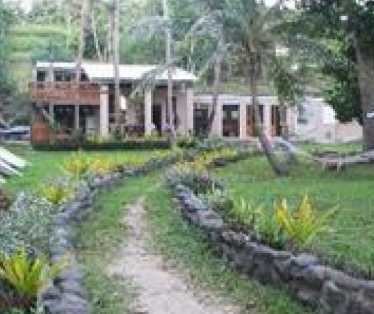 Safari Island Lodge