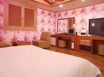 Lexy Hotel Osan