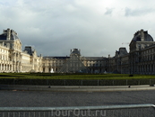 День....

Лувр (фр. Musée du Louvre)