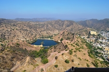 Вид на окрестности с Джайгарх форта