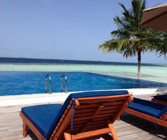 Vilamendhoo Island Resort & Spa