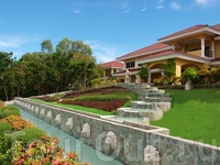 Фото отеля Peacock Garden Luxury Resort and Spa