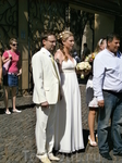 тот день  запомнился тем, что в Праге было очень много свадеб. Первая встреченная пара молодоженов была из России