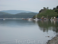 Озеро Тургояк, наикрасивейшее и суперчистое (пили воду прямо из озера). Глубина - 35 м, но дайверы, говорят, нашли место, где более 70 м вниз. Водится ...