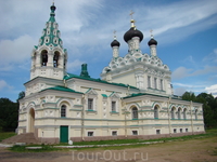 В ходе поездки можно было познакомиться со знаменитыми памятниками, расположенными на территории Нарвского тракта: Копорской и Ивангородской крепостями ...