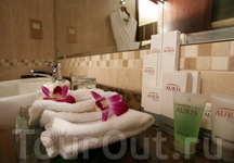 Auris First Central Hotel Suites Al Barsha APT  