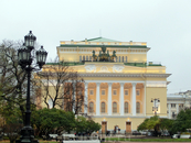 Тур начинается от площади Островского. Изначально площадь носила название Александринской, по располагающемуся здесь театру. С 1923 года она именуется ...