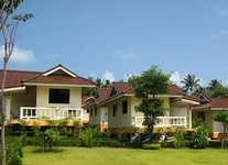 Baan Saen Sook Villa