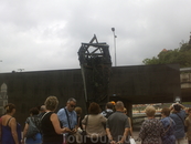 На месте разрушенной синагоги 
воздвигнут памятник жертвам 
Холокоста