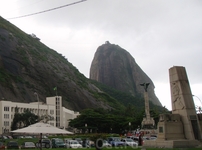 Ранним утром приехали на одну из главных достопримечательностей Рио "Сахарную голову"