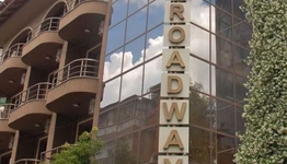 Broadway Hotel