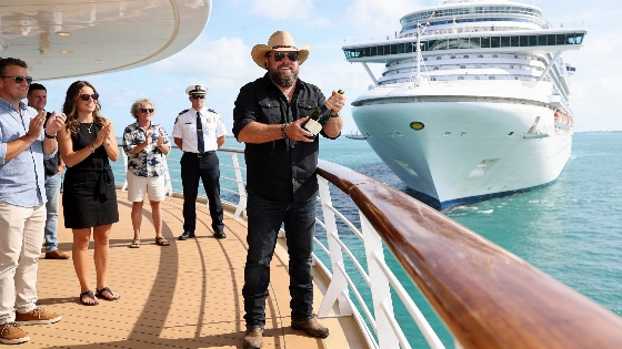 Zac Brown станет крёстным отцом лайнера Beachcomber от Margaritaville at Sea: церемония в Майами назначена на январь 2027 TourOut